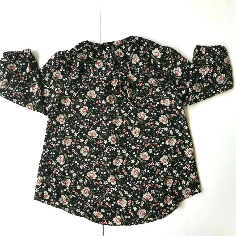 Kaari Blue Hi Low Floral Blouse Top Medium Everyday Essentials 3/4 Sleev… - Picture 7 of 12